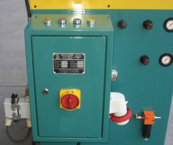 Raddrizzatrice per nastro di lamiera TEAP - Plastin Gold